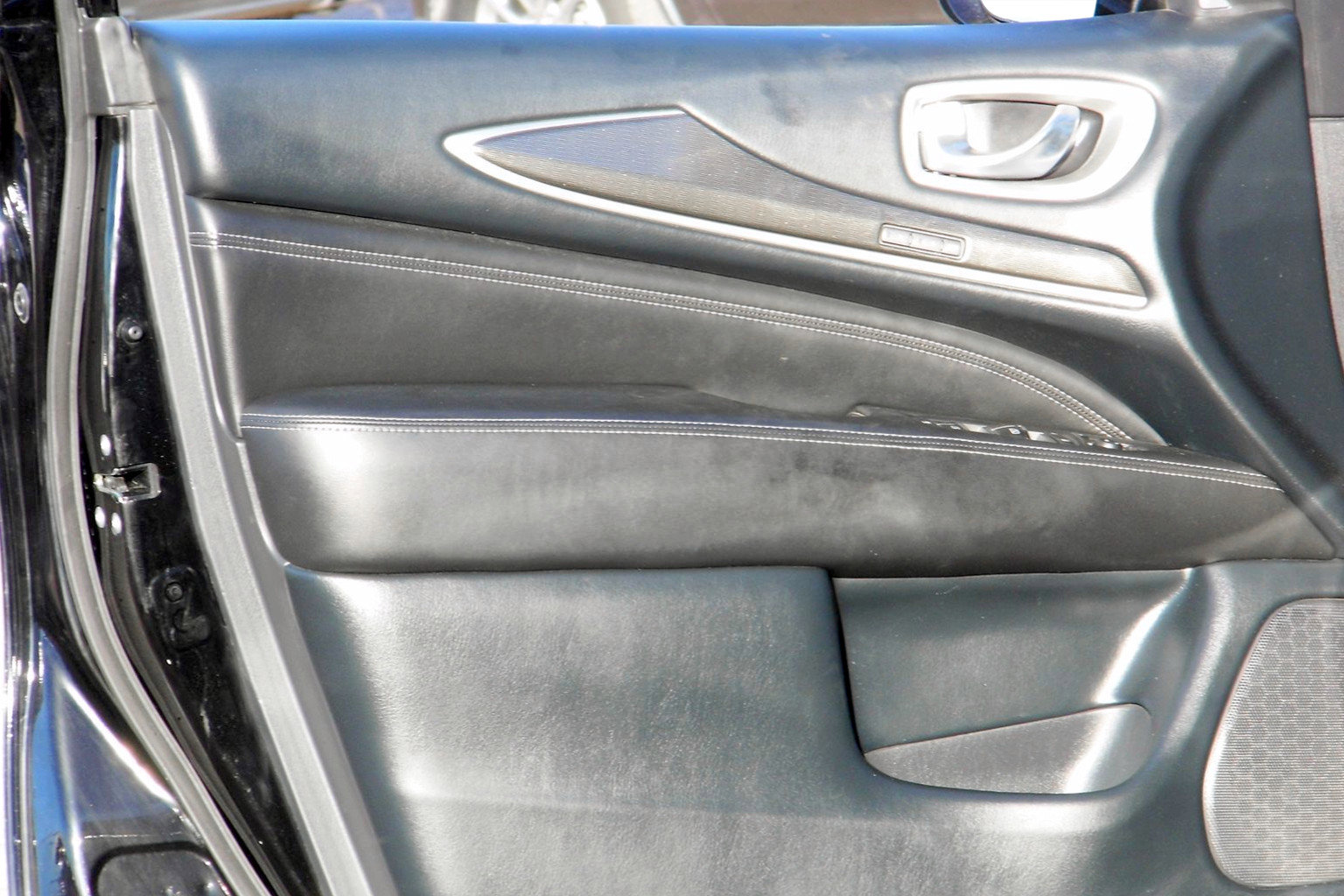 Used 2020 INFINITI QX60 Luxe w/ Essential Package image 20