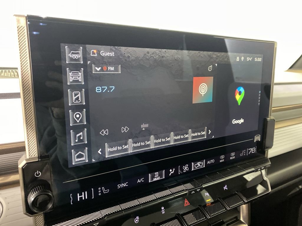 Used 2024 GMC Hummer EV 2X image 15