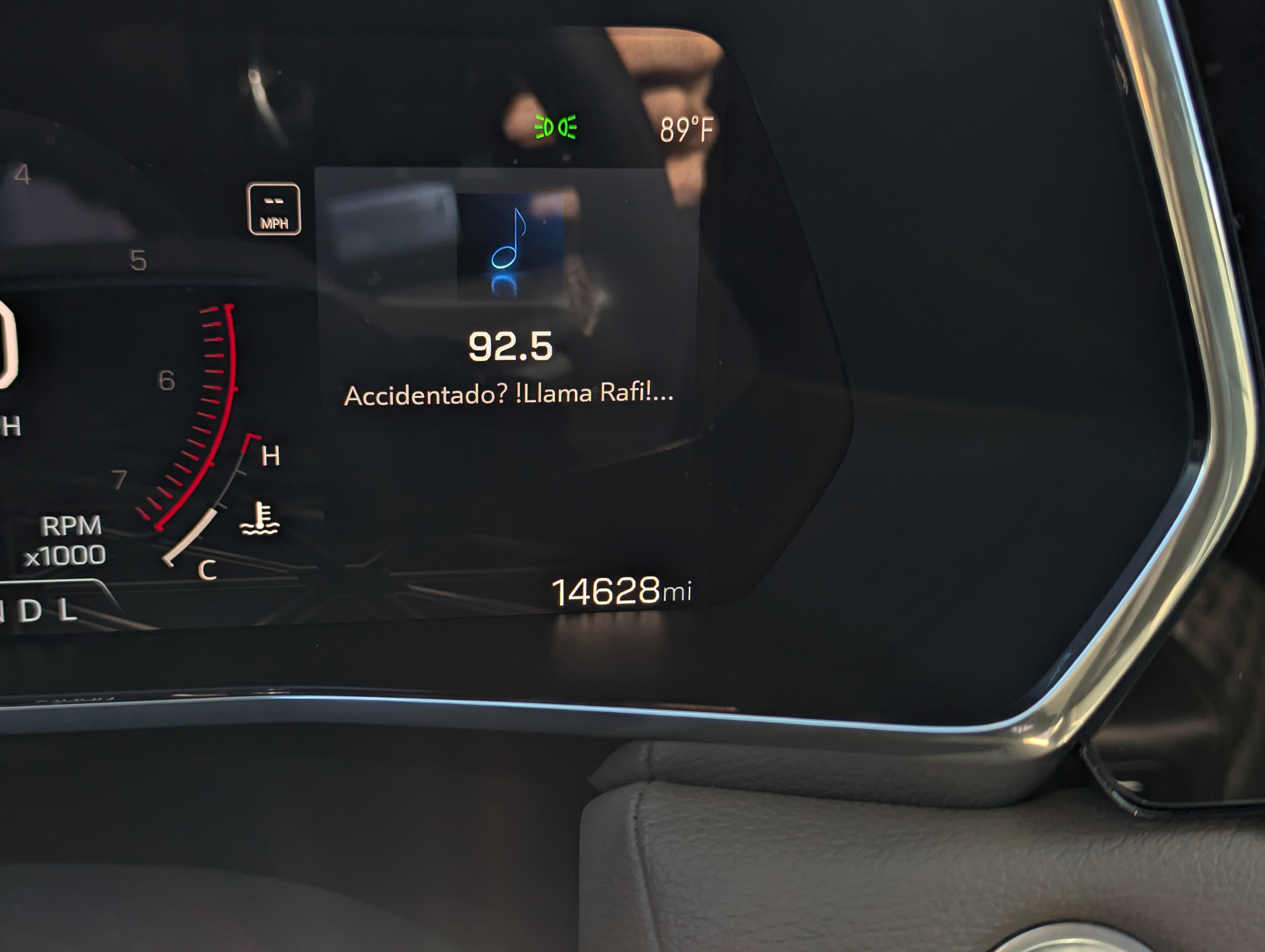 Used 2023 GMC Canyon Denali image 12