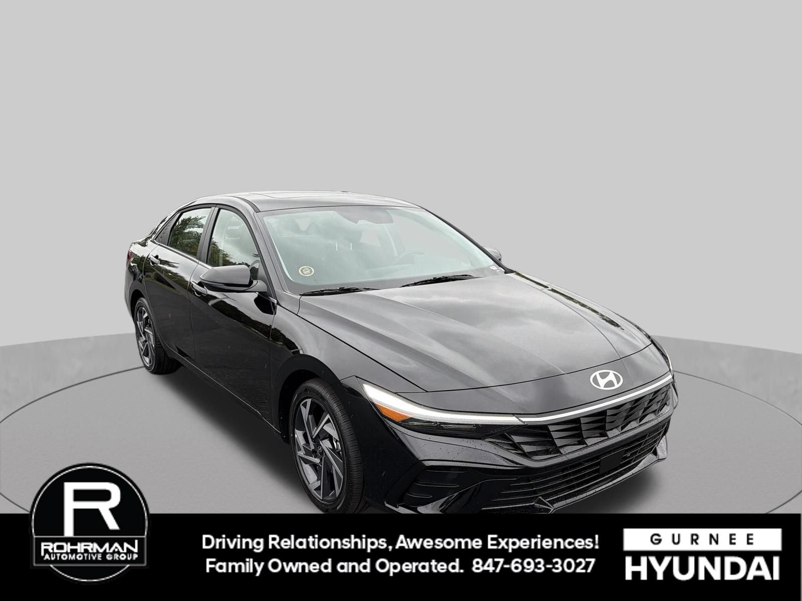 New 2026 Hyundai Elantra Limited FWD image 2