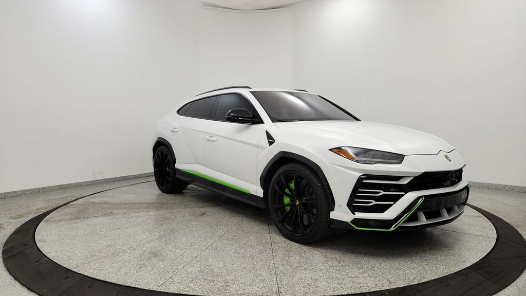 Used 2020 Lamborghini Urus AWD/4WD image 7