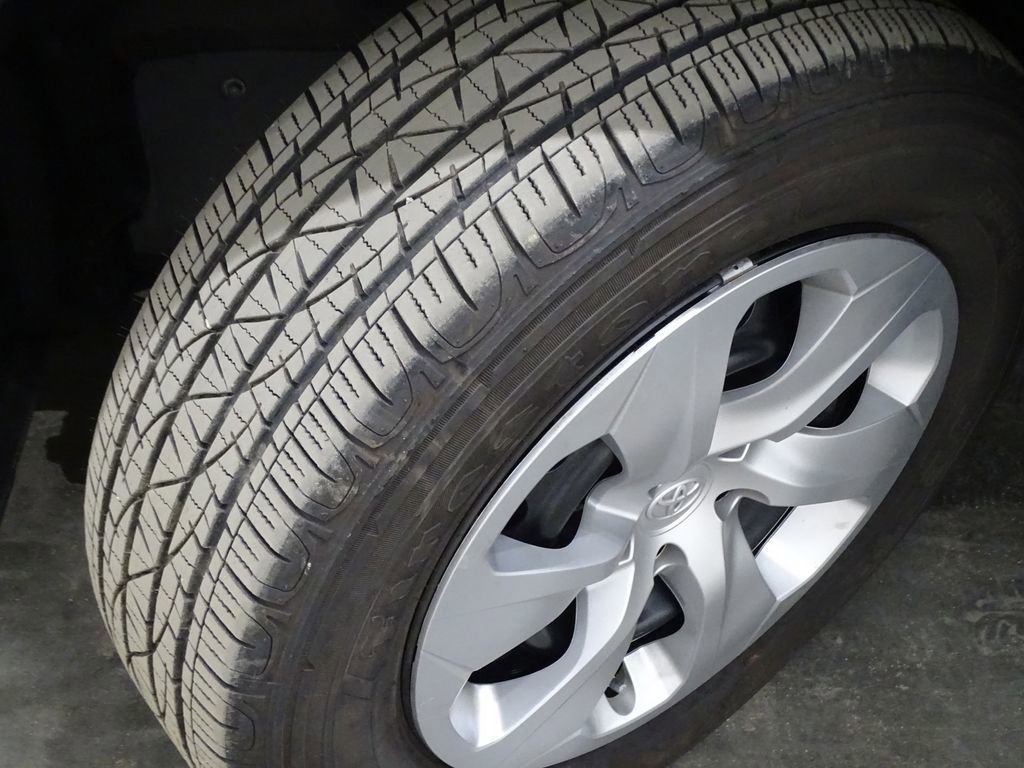 Used 2023 Toyota RAV4 LE image 36