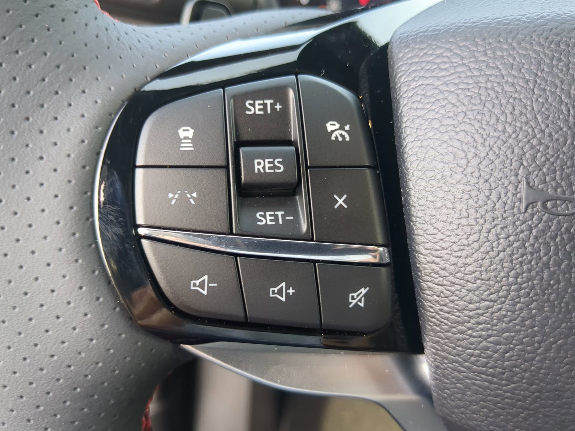 New 2026 Ford Explorer ST RWD image 71