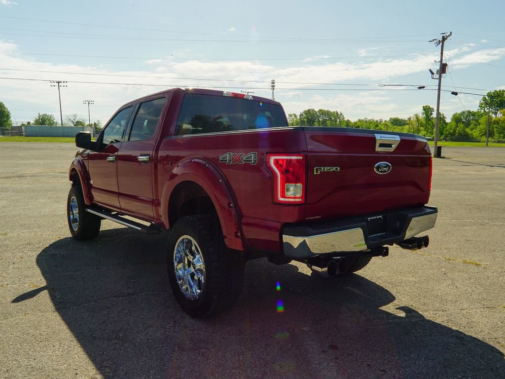 Used 2017 Ford F150 XLT AWD/4WD image 4