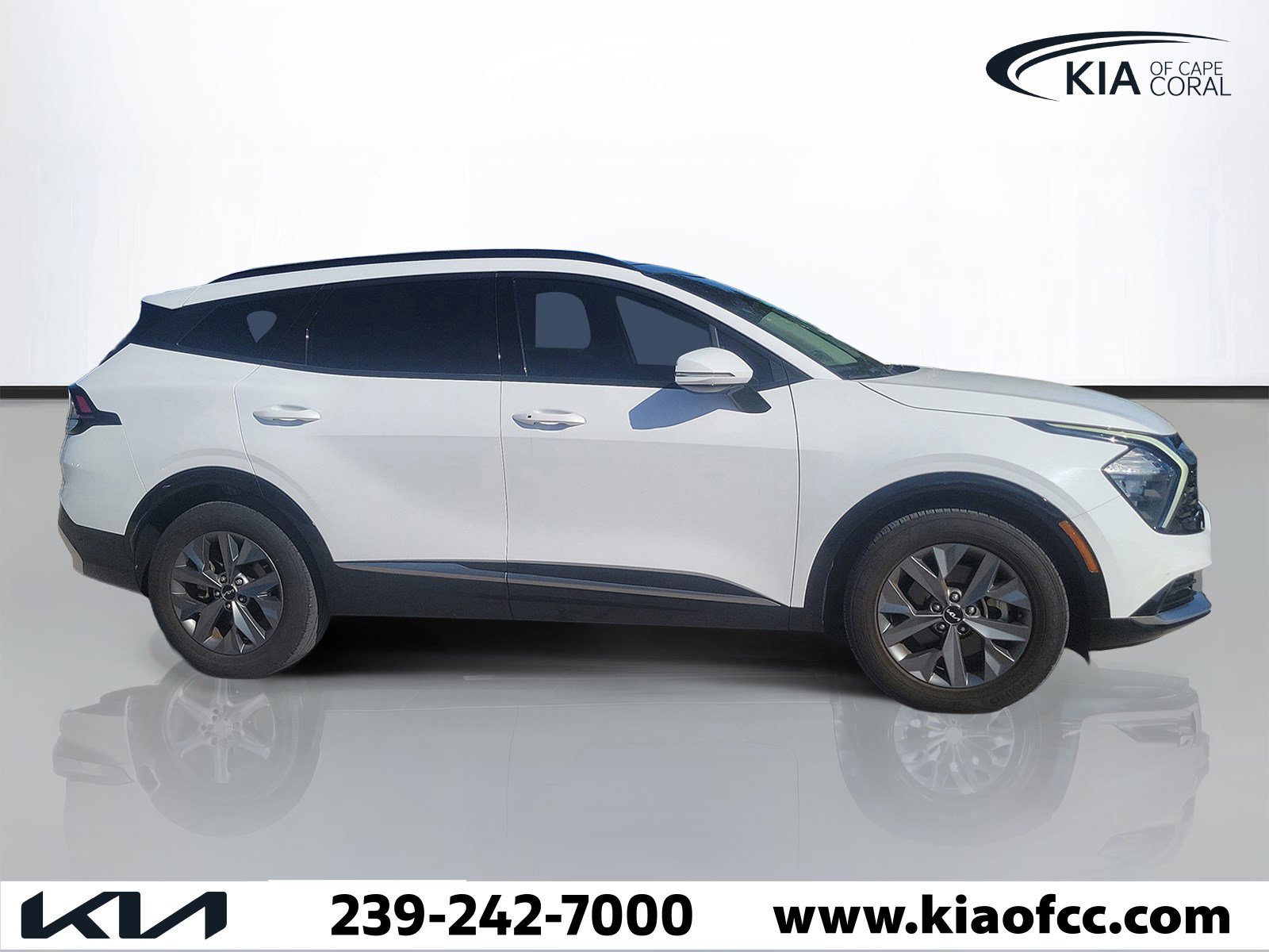 Certified 2023 Kia Sportage SX FWD image 3