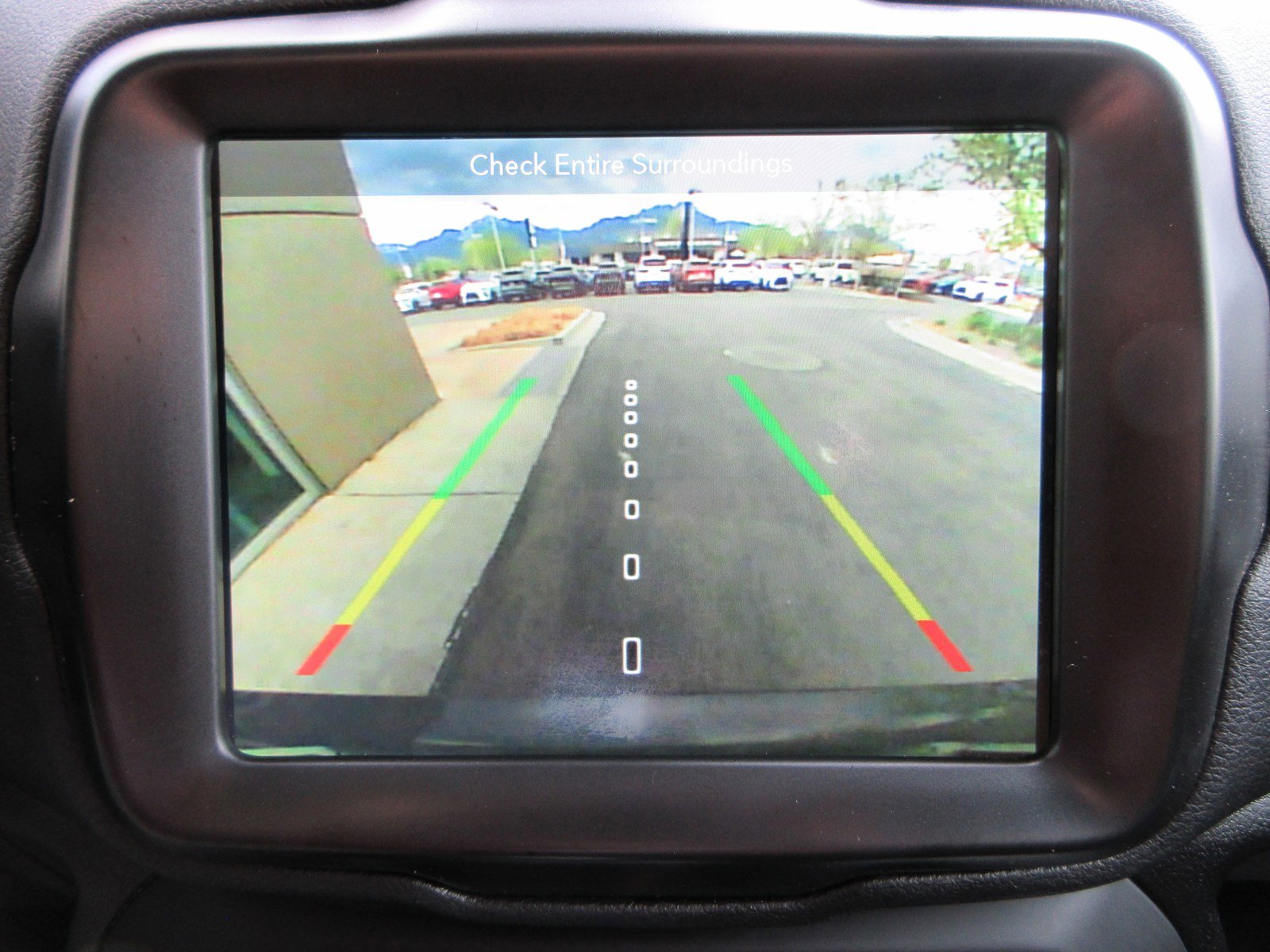 Used 2018 Jeep Renegade Altitude w/ UConnect 8.4 Nav Group FWD image 42