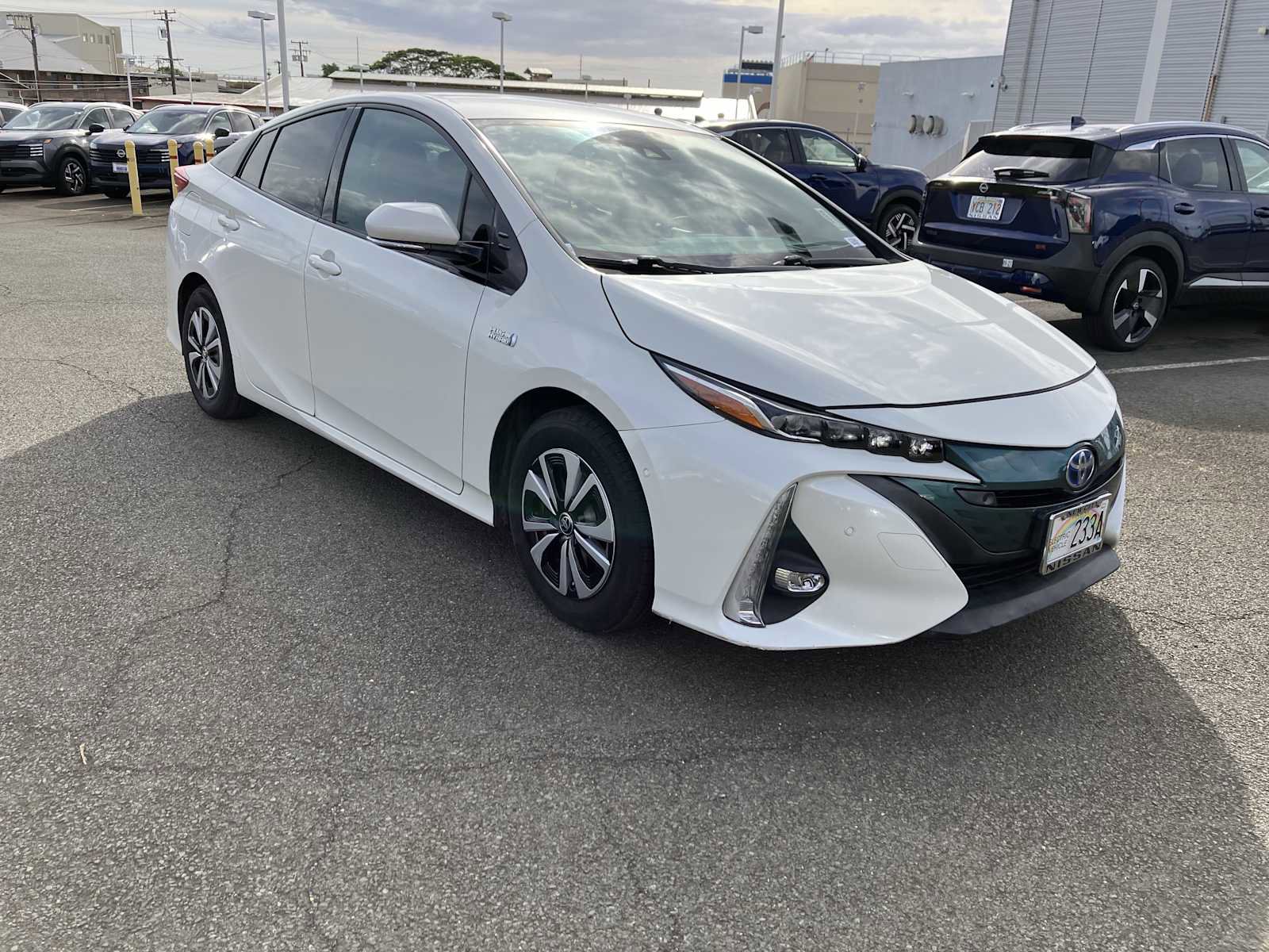 Used 2017 Toyota Prius Prime Plus image 2