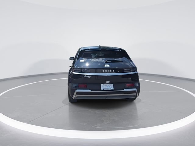 New 2025 Hyundai Ioniq 5 SE image 7