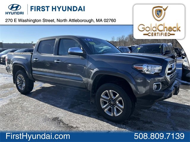 Used 2019 Toyota Tacoma Limited image 1
