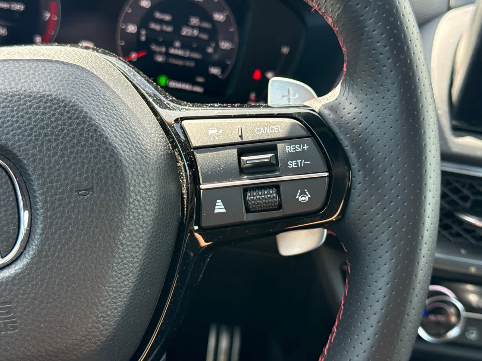 Used 2025 Acura ADX A-Spec image 27