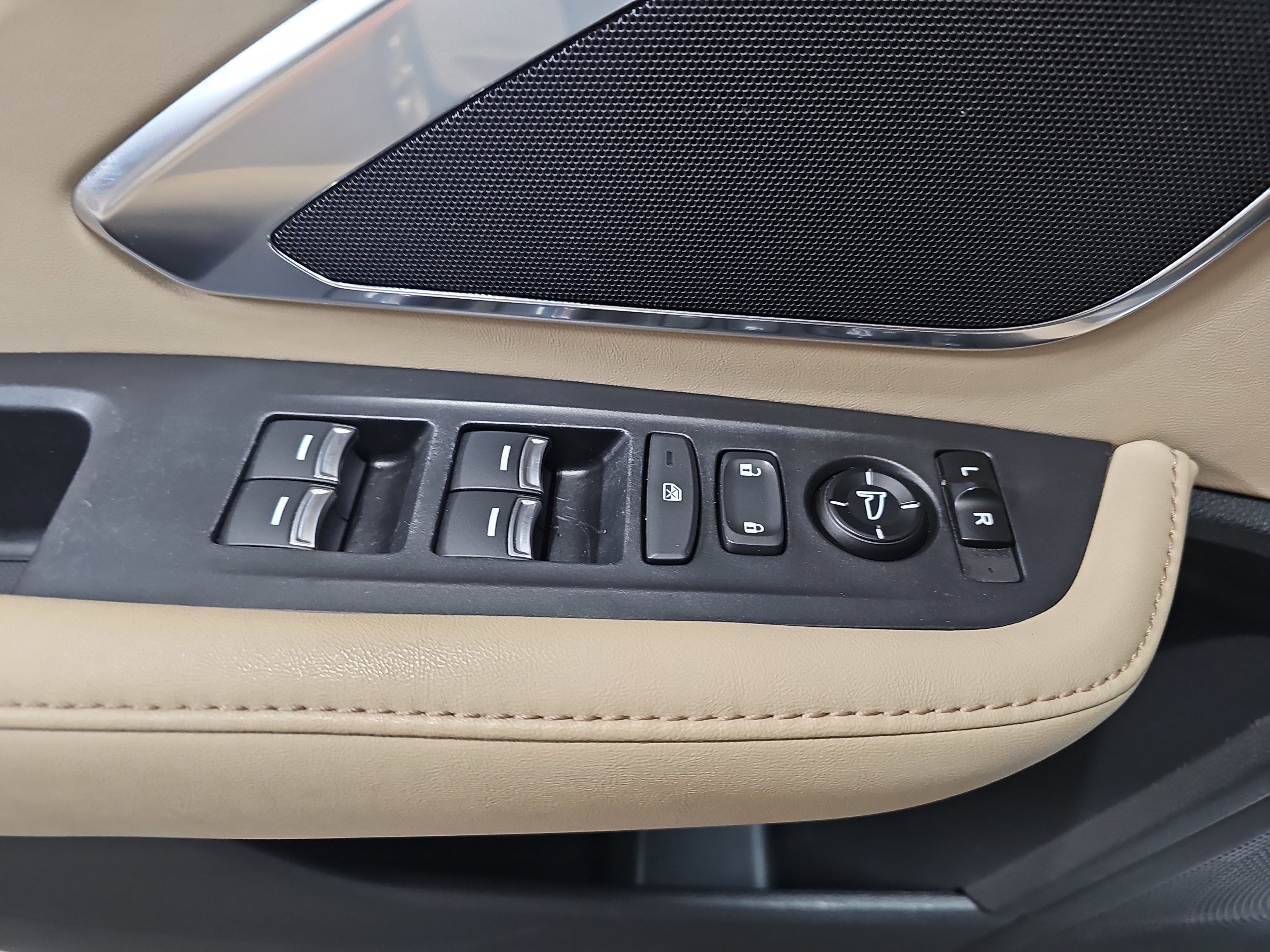 Used 2020 Acura RDX FWD image 28