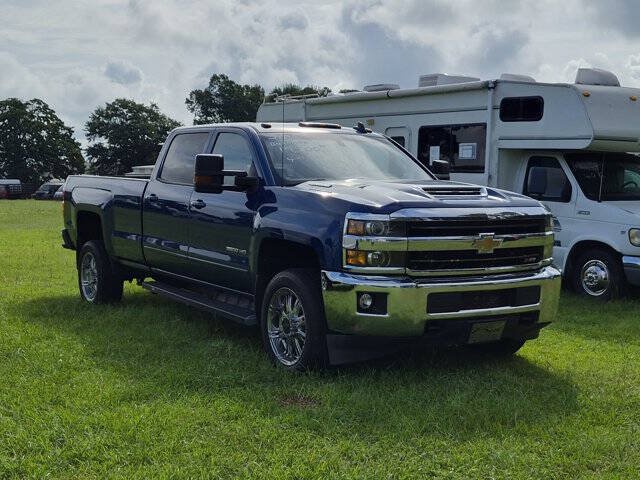 Used 2018 Chevrolet Silverado 2500 LT w/ LT Fleet Convenience Package AWD/4WD image 1