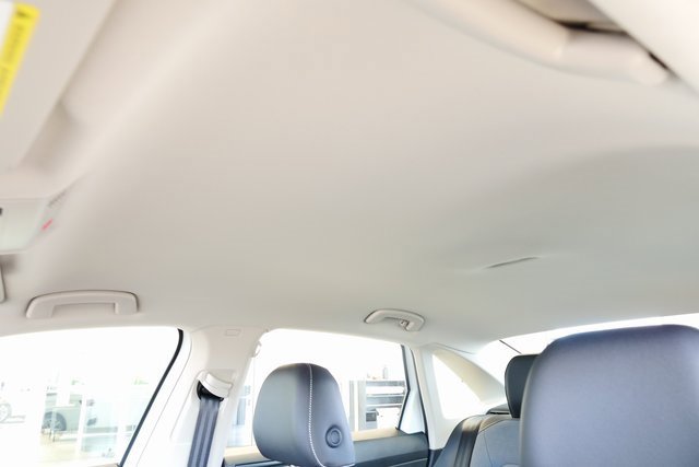 New 2025 Volkswagen Jetta SE image 28