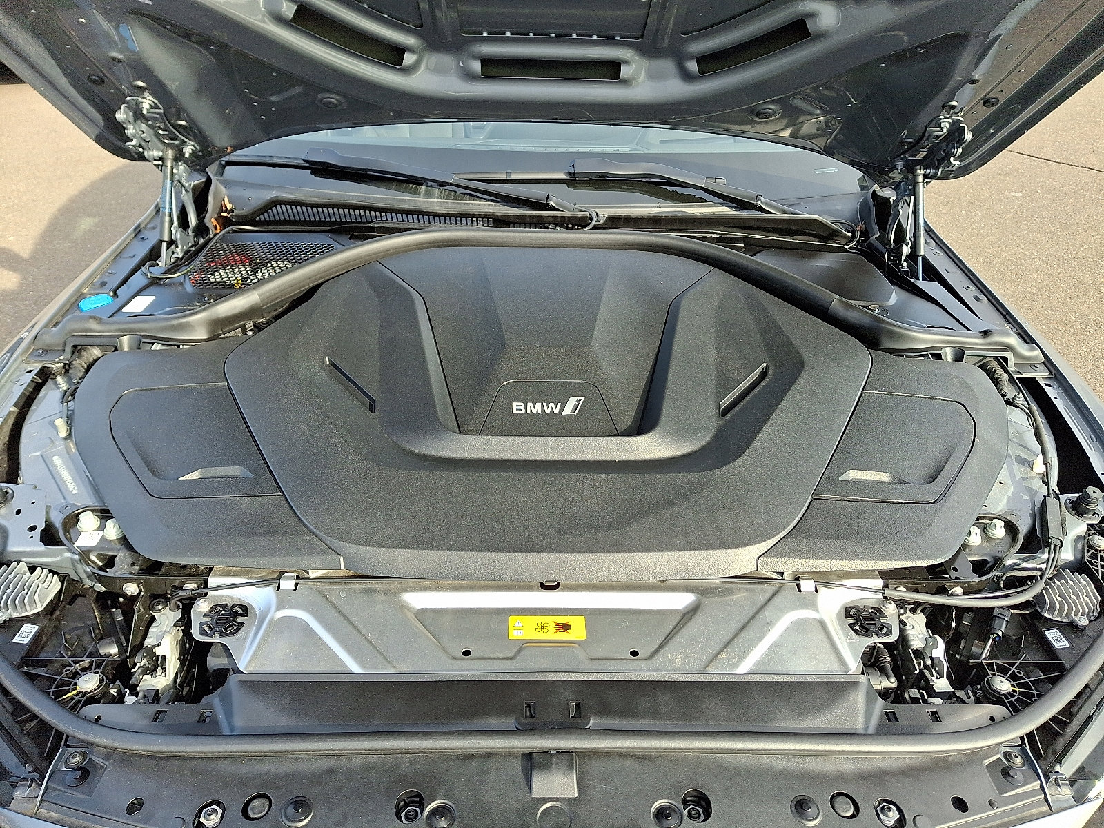 Used 2024 BMW i4 eDrive35 w/ Premium Package image 29