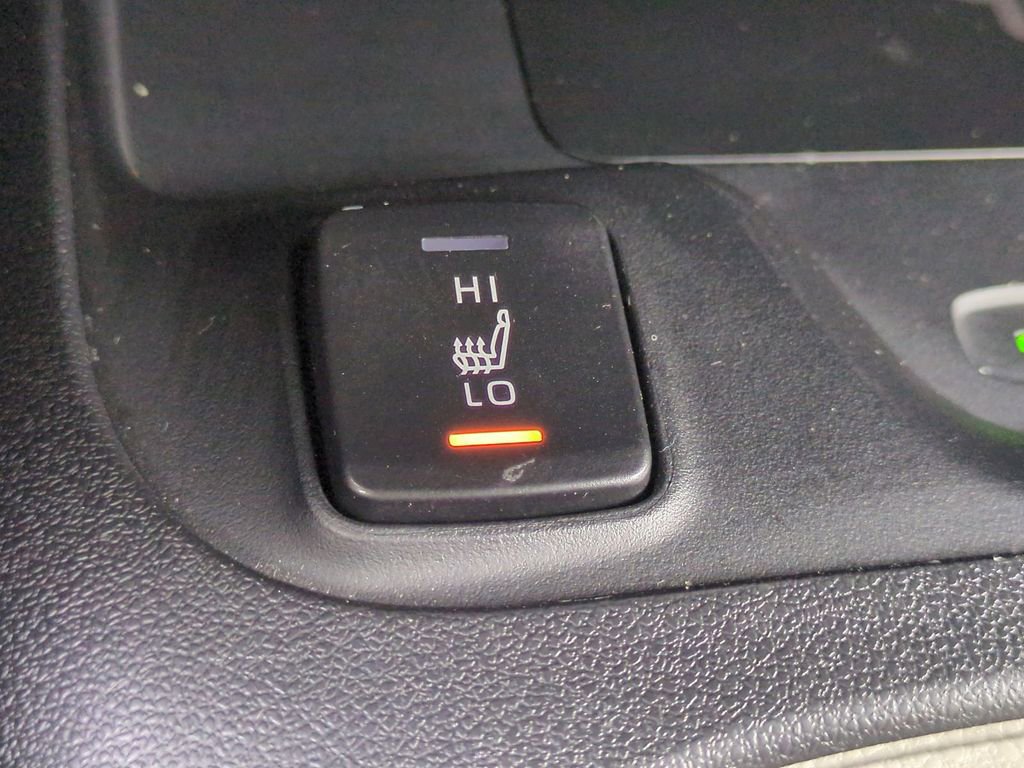 Used 2024 Toyota Corolla XLE image 22