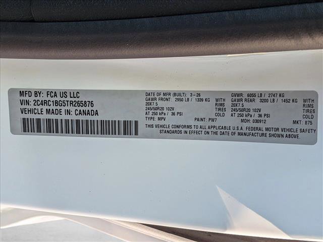 New 2026 Chrysler Pacifica Select FWD image 18