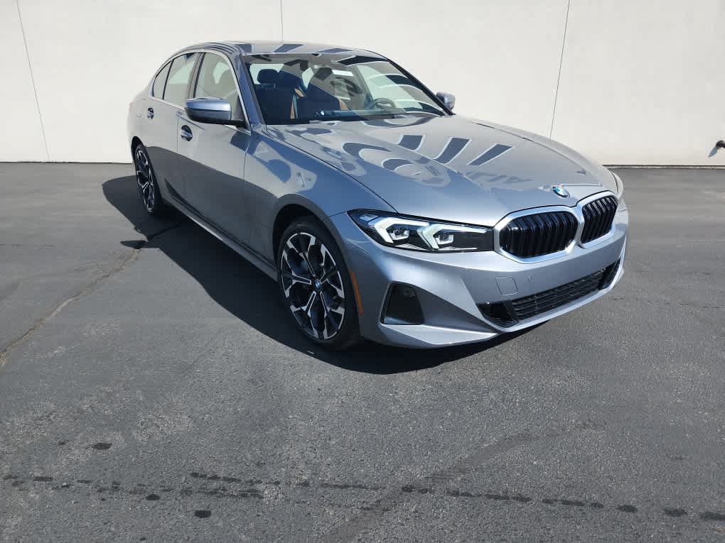 New 2026 BMW 330i xDrive Sedan AWD/4WD image 2