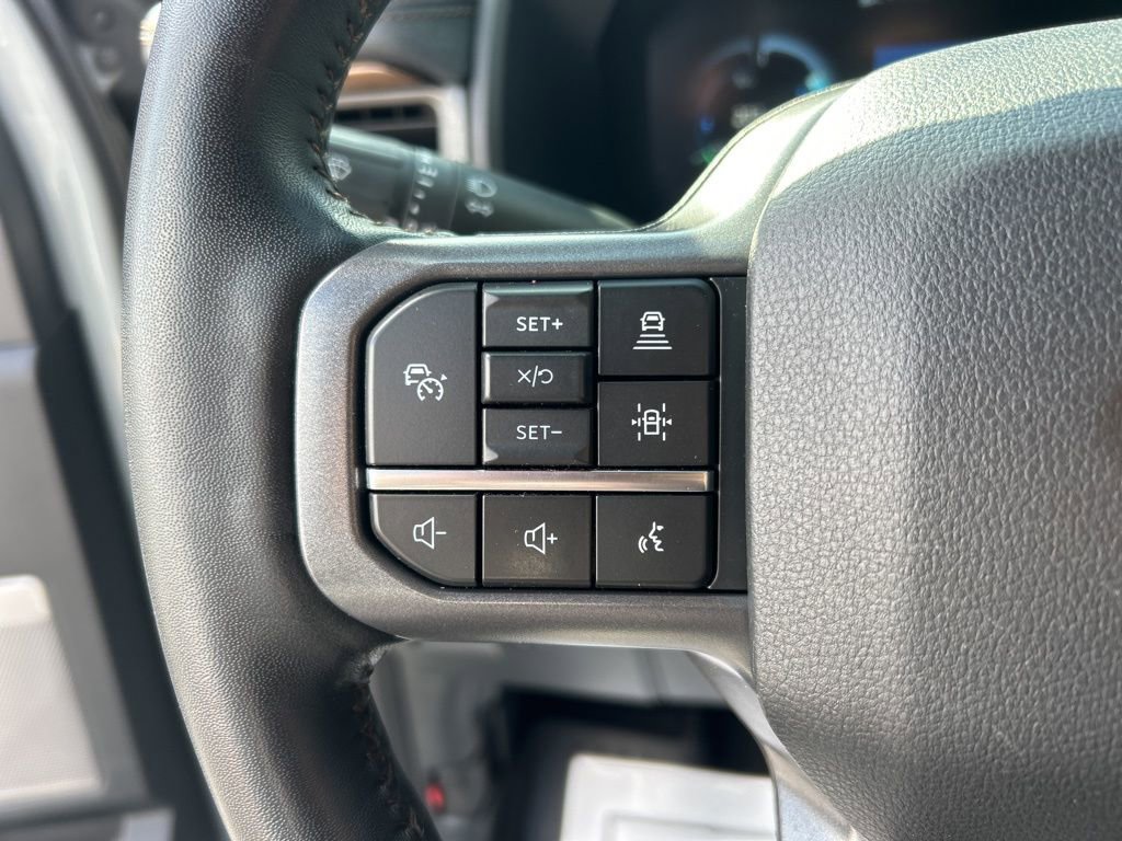 Used 2023 Ford F150 Lightning Lariat w/ Equipment Group 511A High image 9