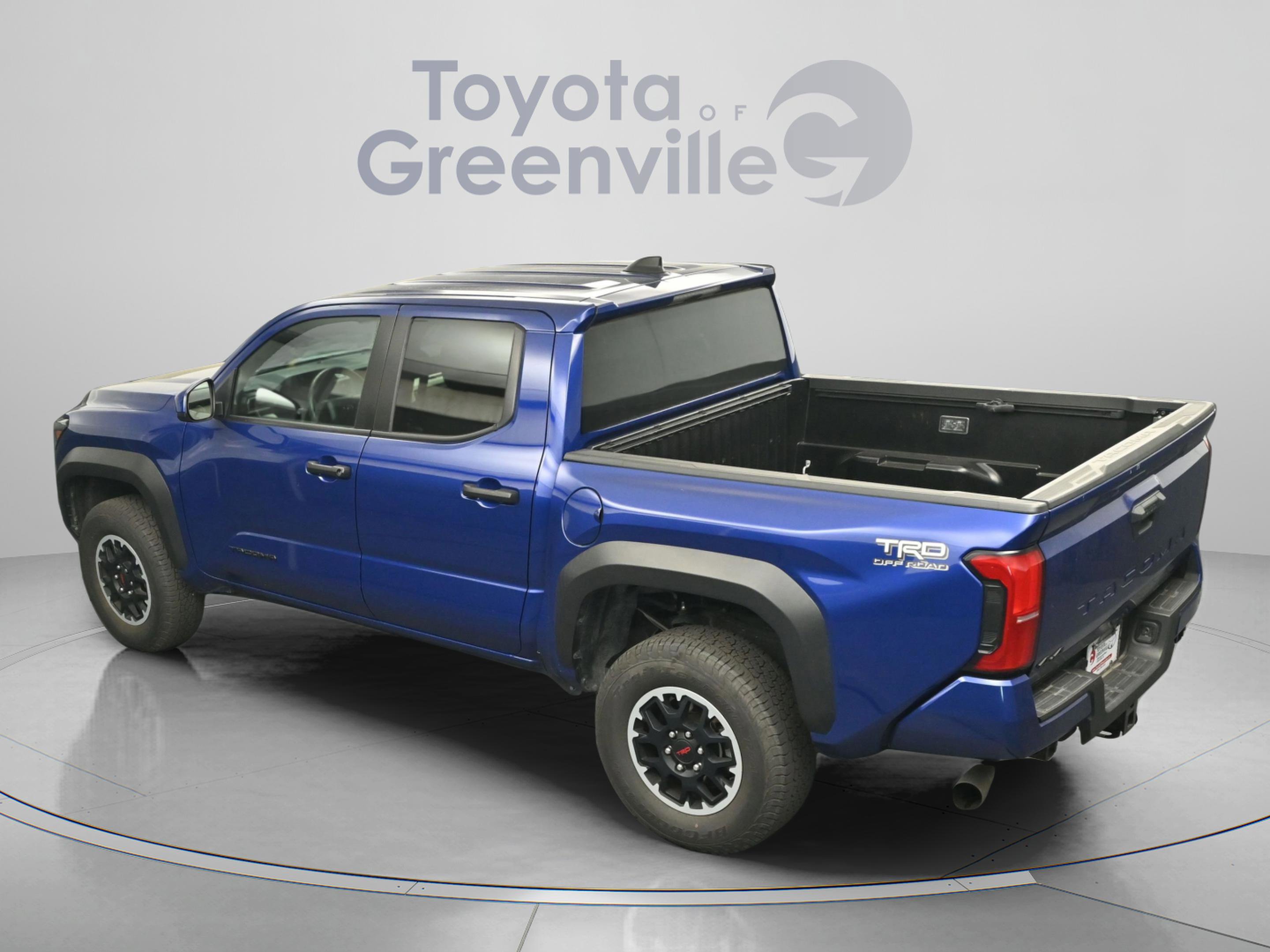 Certified 2024 Toyota Tacoma TRD Off-Road image 9