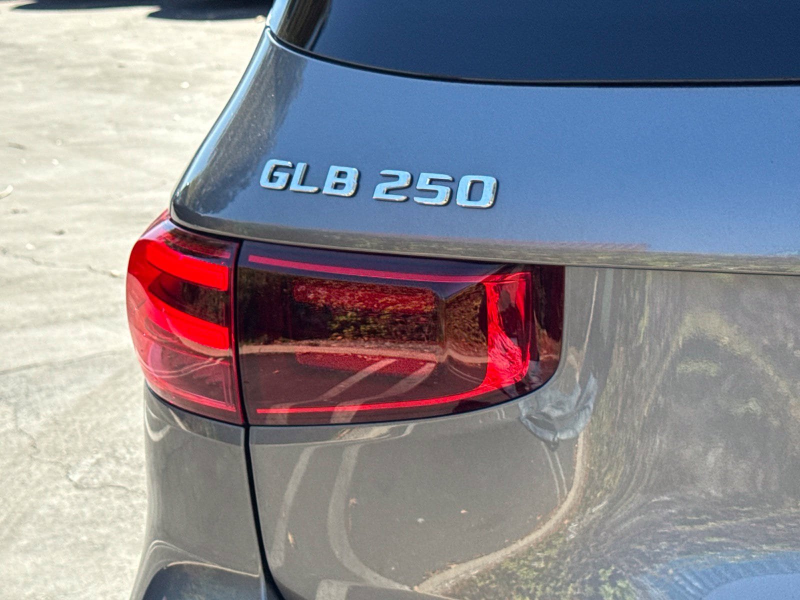 New 2026 Mercedes-Benz GLB 250 4MATIC image 13