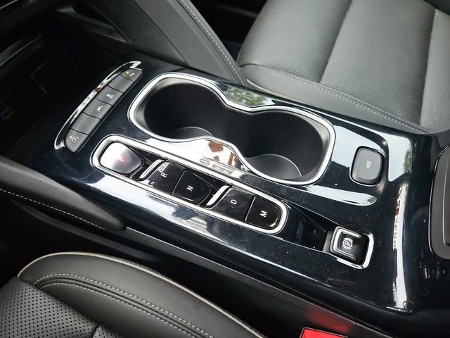 Used 2023 Buick Envision Essence image 21