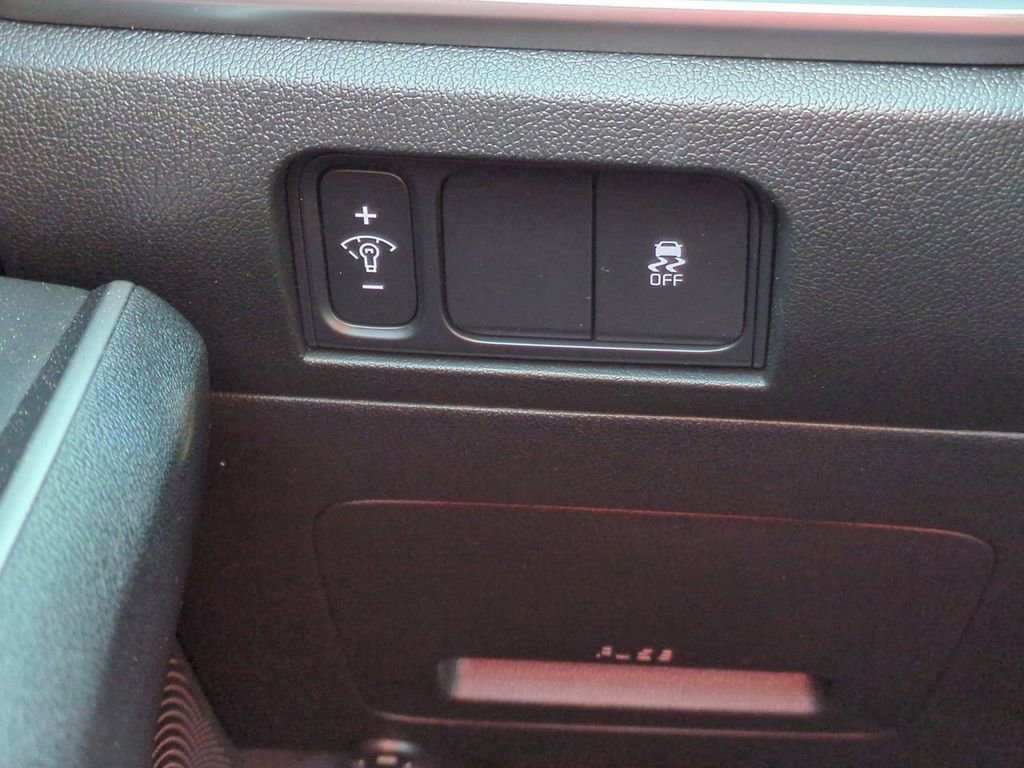 New 2026 Kia Sorento LX image 18