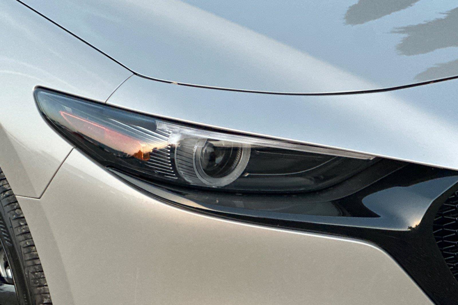 New 2026 MAZDA MAZDA3 2.5 S Hatchback w/ Premium Pkg FWD image 32