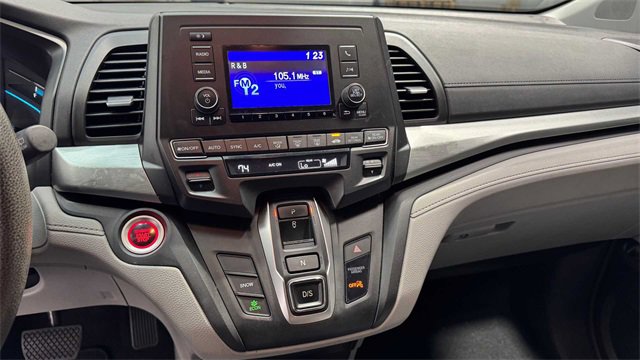 Used 2018 Honda Odyssey LX image 27