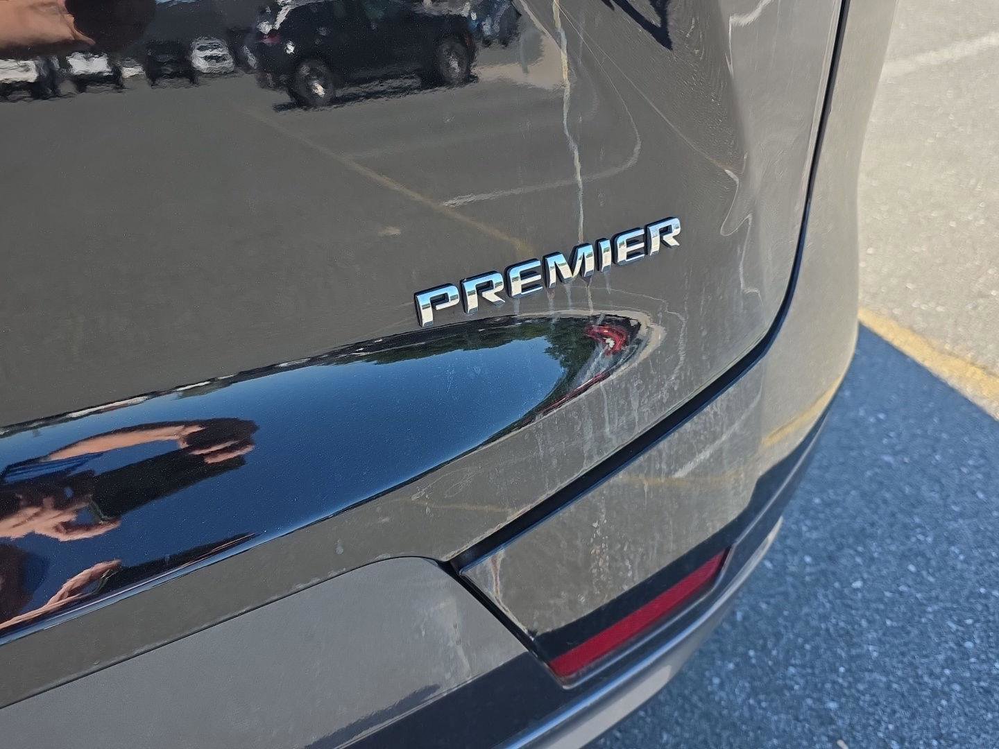 Used 2023 Chevrolet Blazer Premier w/ Driver Confidence II Package FWD image 7