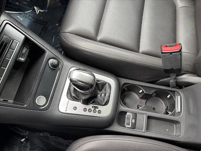 Used 2016 Volkswagen Tiguan SE AWD/4WD image 17