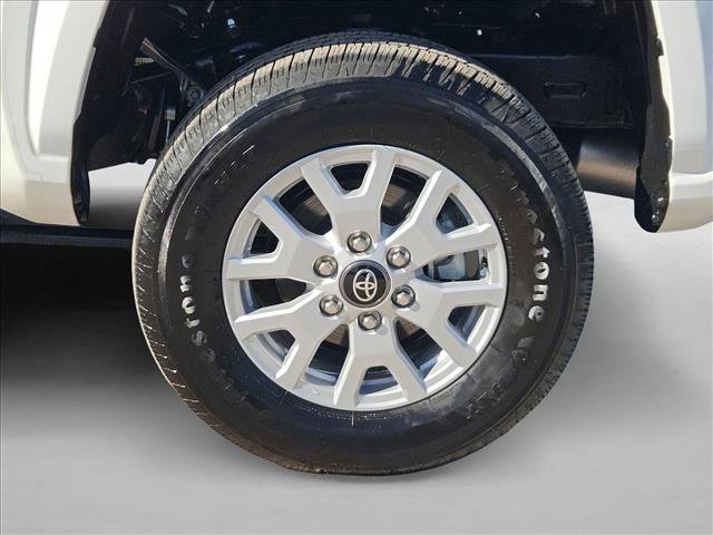 Used 2024 Toyota Tacoma SR5 image 22