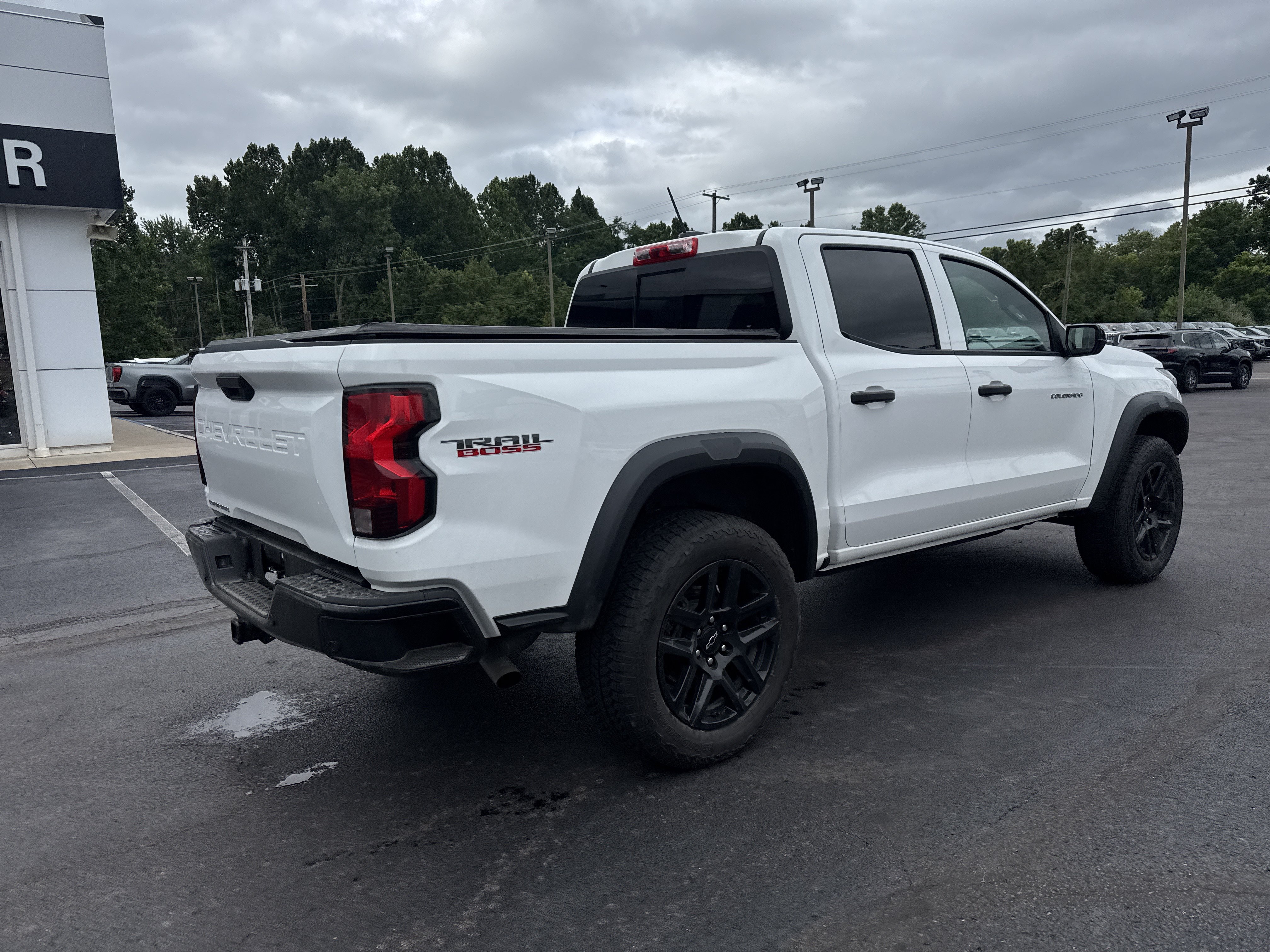 Used 2024 Chevrolet Colorado Trail Boss w/ Safety Package AWD/4WD image 3