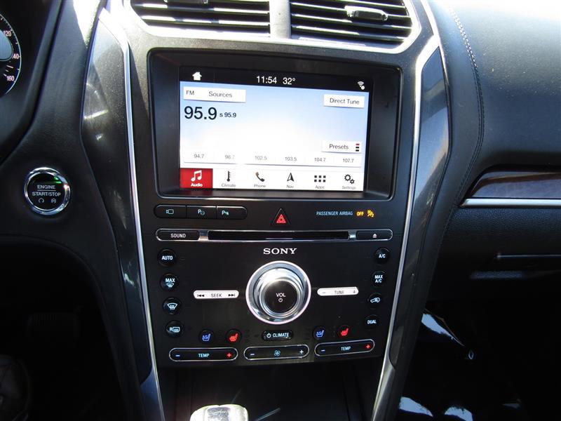 Used 2017 Ford Explorer Platinum image 22