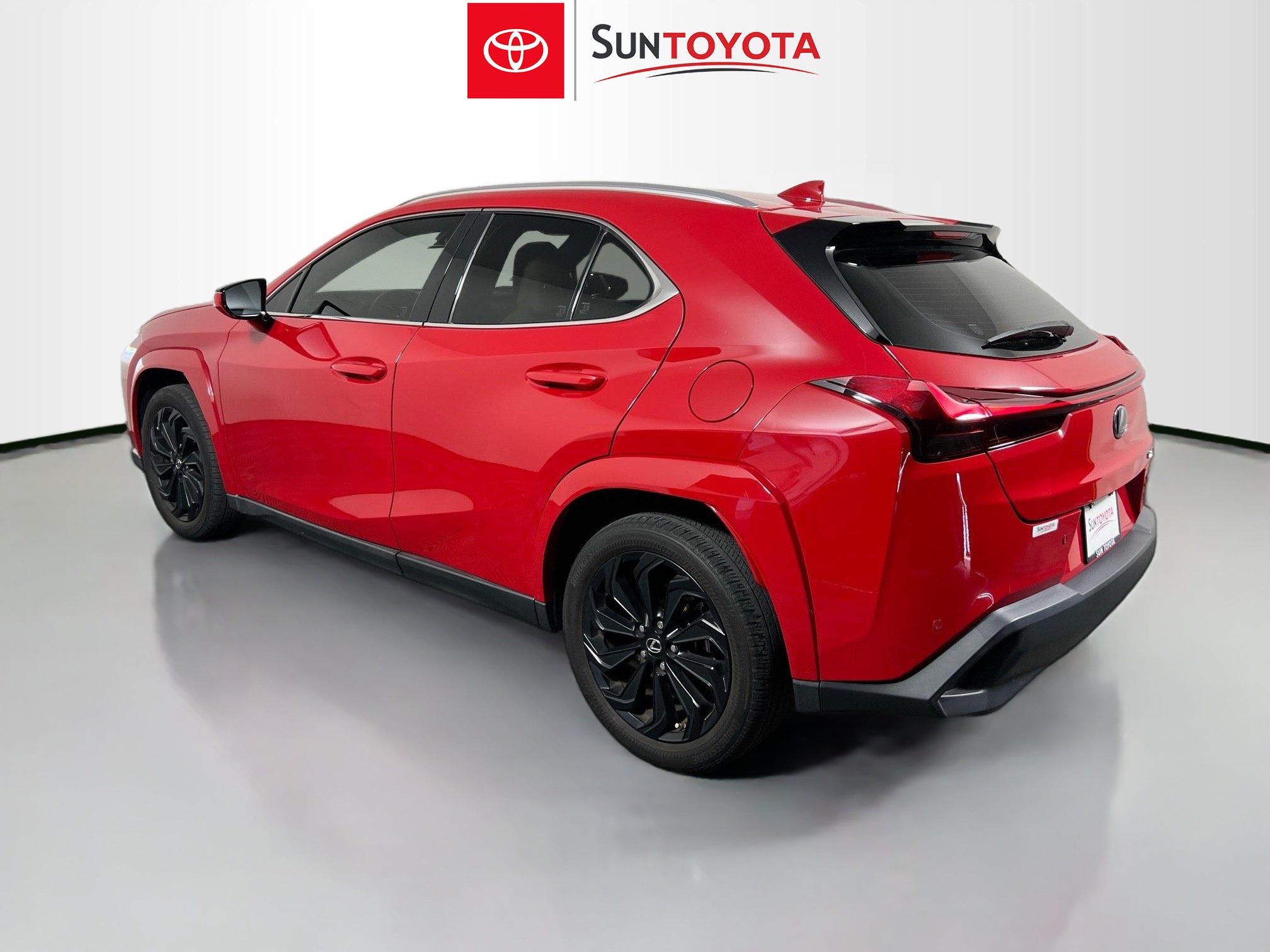 Used 2023 Lexus UX 250h FWD w/ Accessory Package (Z2) image 6