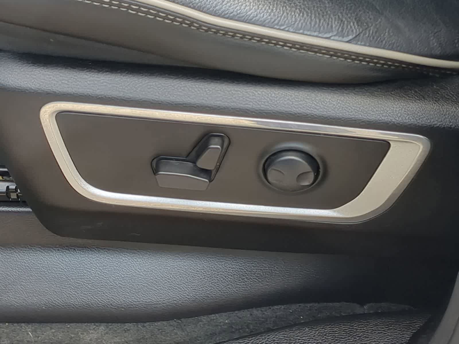 Certified 2023 RAM 1500 Laramie AWD/4WD image 17