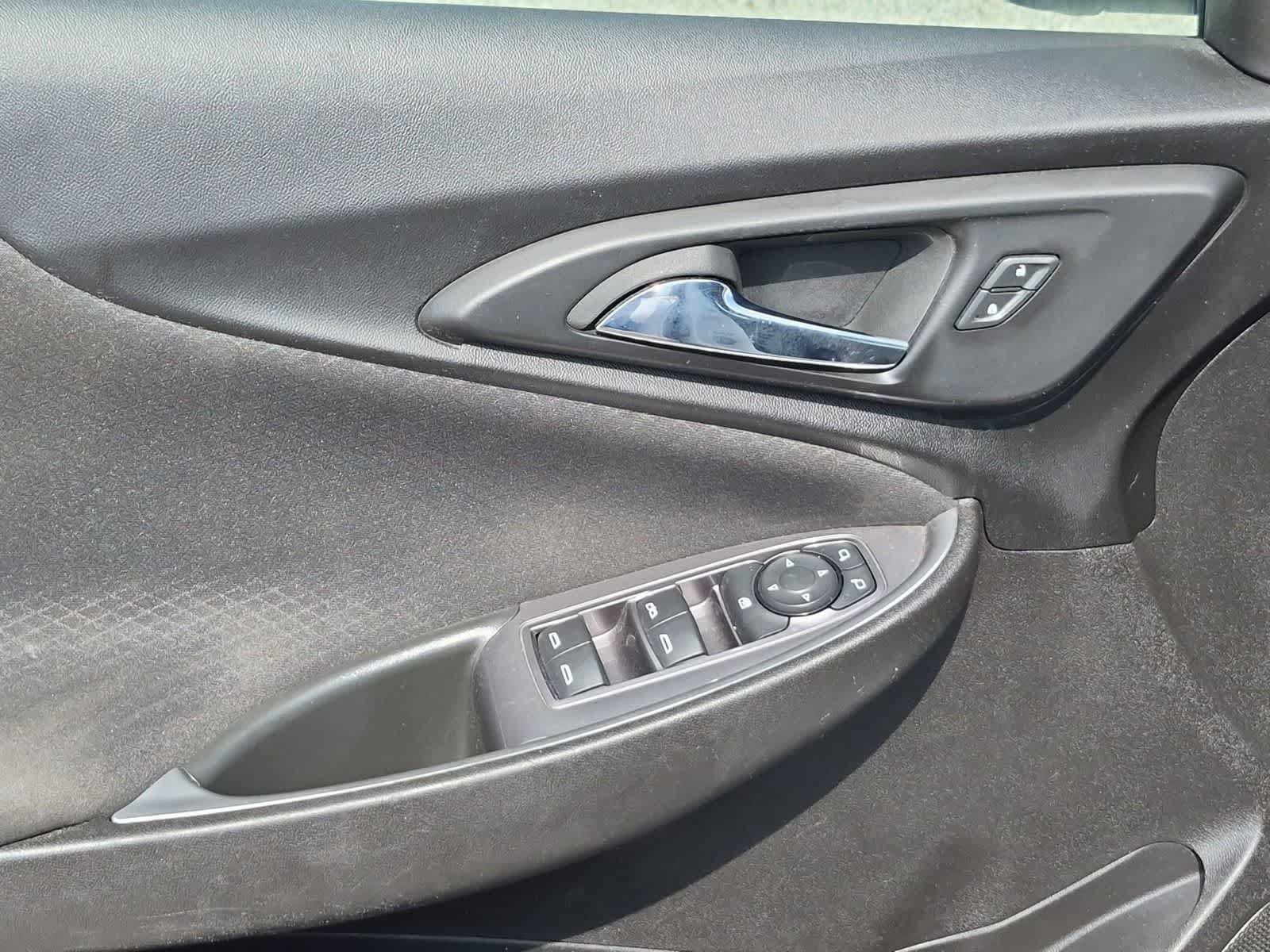 Used 2023 Chevrolet Malibu LT FWD image 22