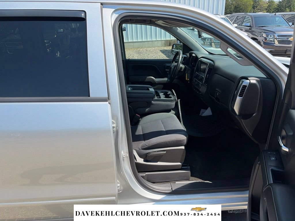 Used 2018 Chevrolet Silverado 1500 LT w/ All Star Edition AWD/4WD image 28