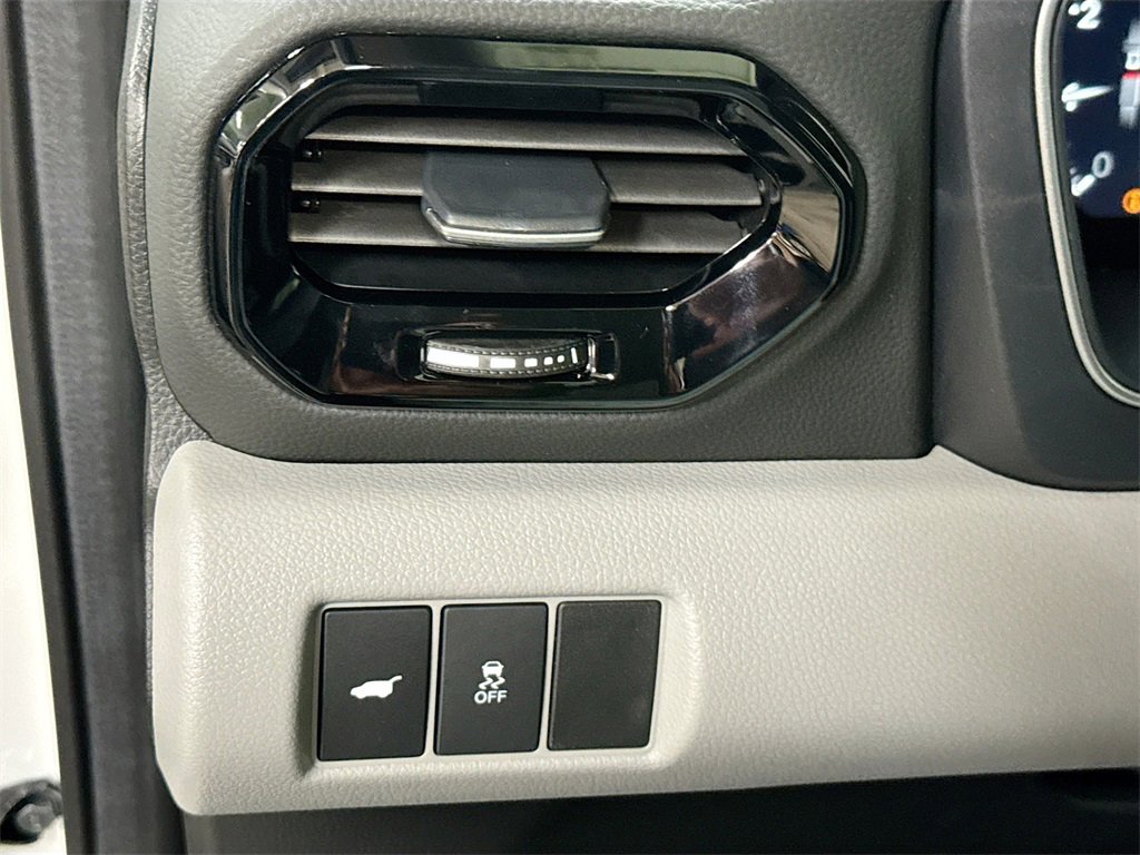 New 2025 Honda Pilot EX-L image 8