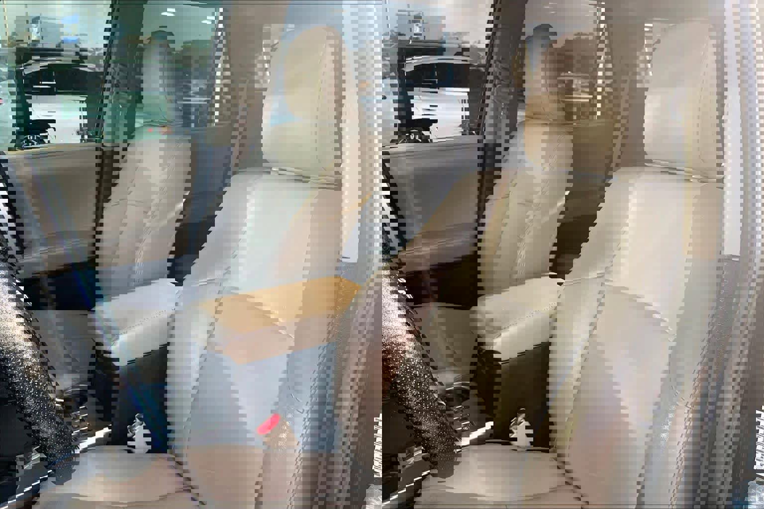 Used 2014 Toyota 4Runner SR5 Premium image 7