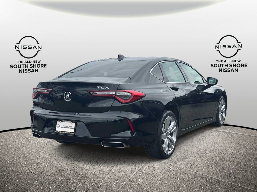 Used 2023 Acura TLX w/ Technology Package FWD image 5