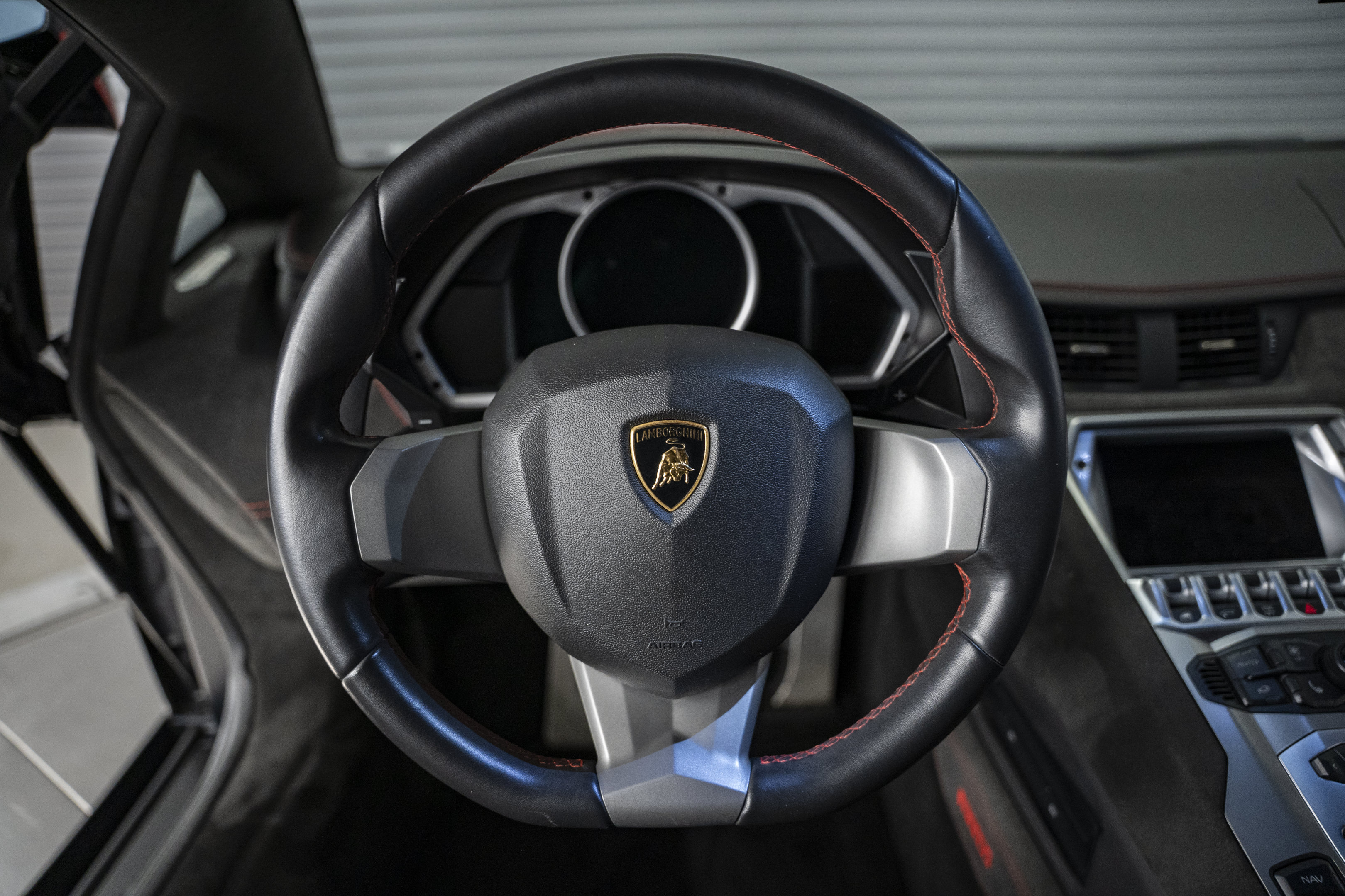 Used 2016 Lamborghini Aventador LP 700-4 AWD/4WD image 36