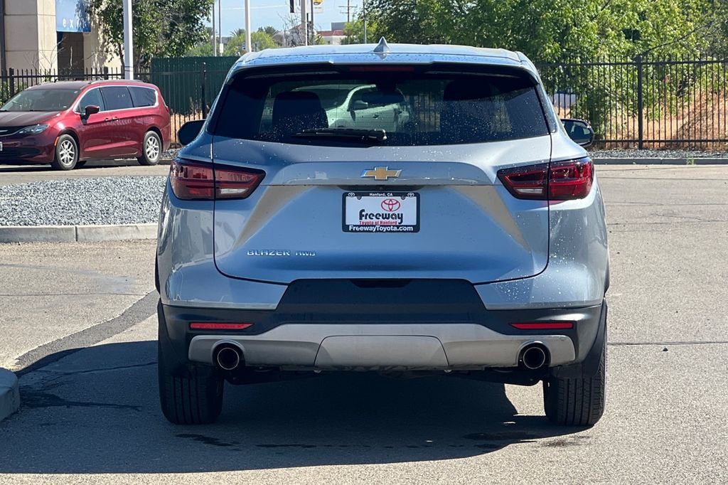 Used 2025 Chevrolet Blazer LT image 6