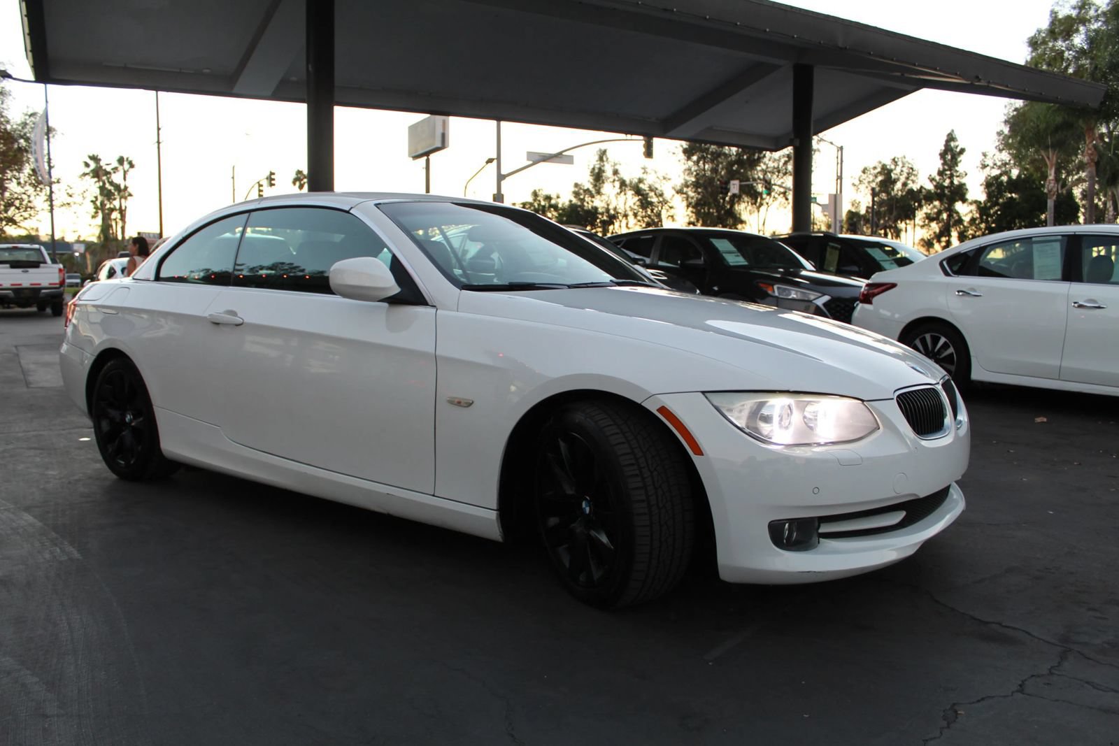 Used 2013 BMW 328i Convertible RWD image 7