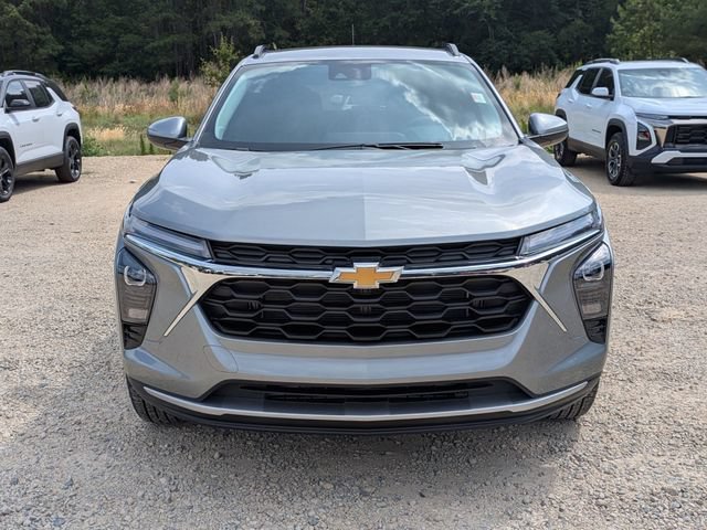 New 2026 Chevrolet Trax LT w/ Driver Confidence Package FWD image 6