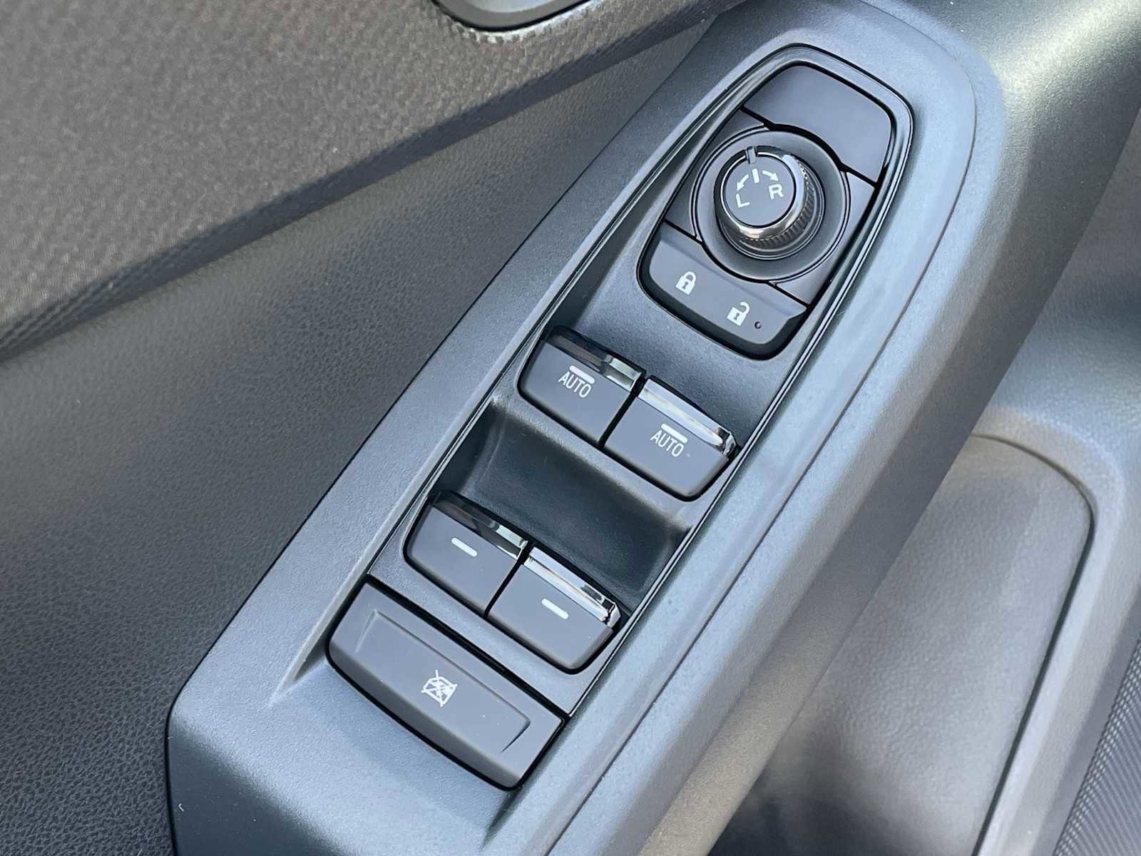 New 2026 Subaru Crosstrek 2.5i Sport AWD/4WD image 12