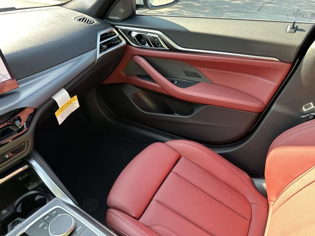 New 2026 BMW 430i xDrive w/ M Sport Package AWD/4WD image 18