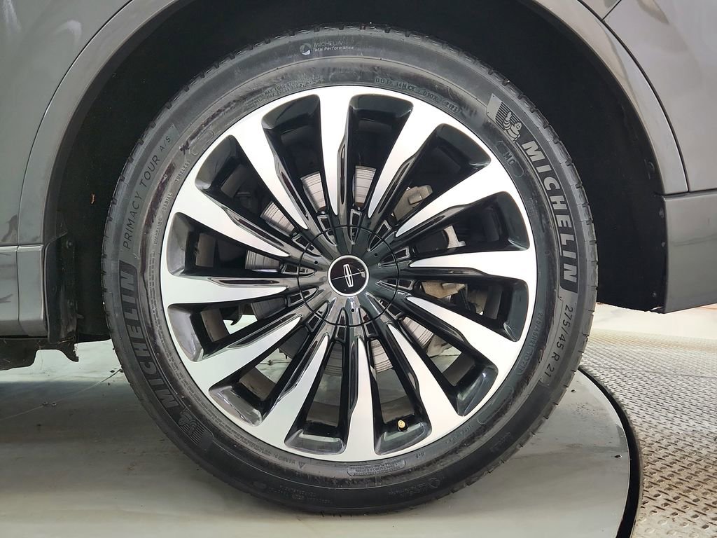 Used 2020 Lincoln Aviator Black Label Grand Touring w/ Class IV Trailer Tow Package image 44