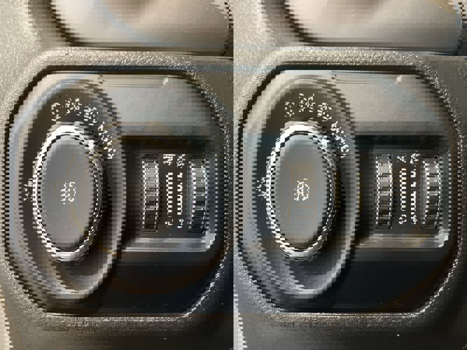 Used 2019 Jeep Wrangler Unlimited Sahara image 13