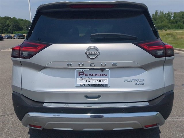 Used 2023 Nissan Rogue Platinum w/ Platinum Premium Package image 5