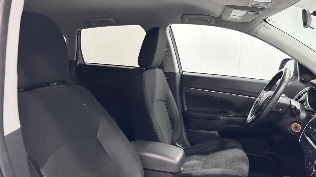 Used 2014 Mitsubishi Outlander Sport ES FWD image 19
